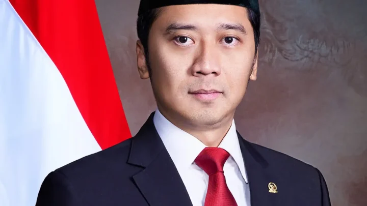 Edhie Baskoro Yudhoyono Biography: Parents, Age, Height, Wife, Net Worth, Children, Party, Position