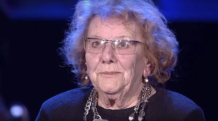 Tinka Kurti Biography: Husband, Ethnicity, Awards, Net Worth, Movies, Age, Height, Children