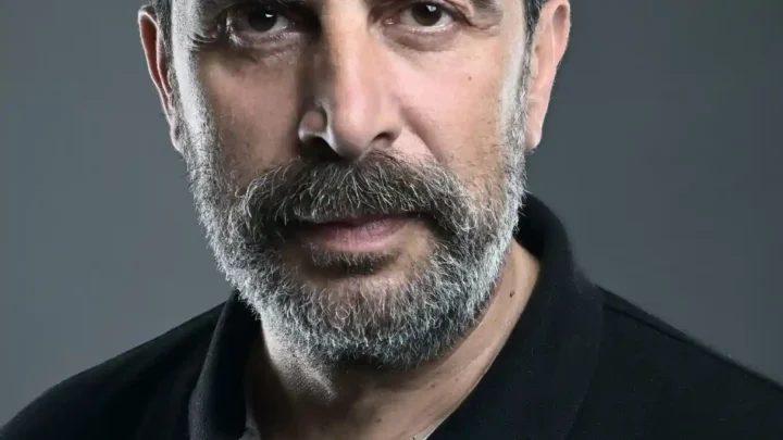 Romir Zalla Biography: Wife, Age, Net Worth, Height, Ethnicity, Movies, Instagram, Awards, Children