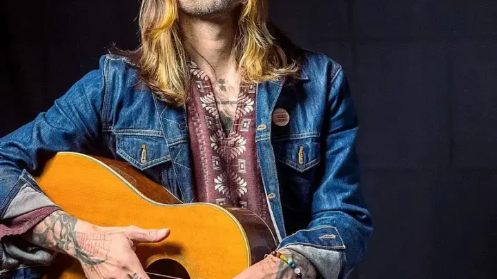 Nick Perri Biography: Age, Net Worth, Parents, Height, Wife, Daughter, Songs, Albums, Music Group