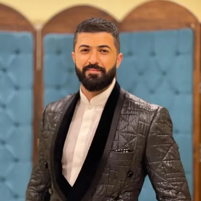 Saif Nabeel Biography: Songs, Age, Height, Parents, Net Worth, Wife, Albums, Instagram, Ethnicity