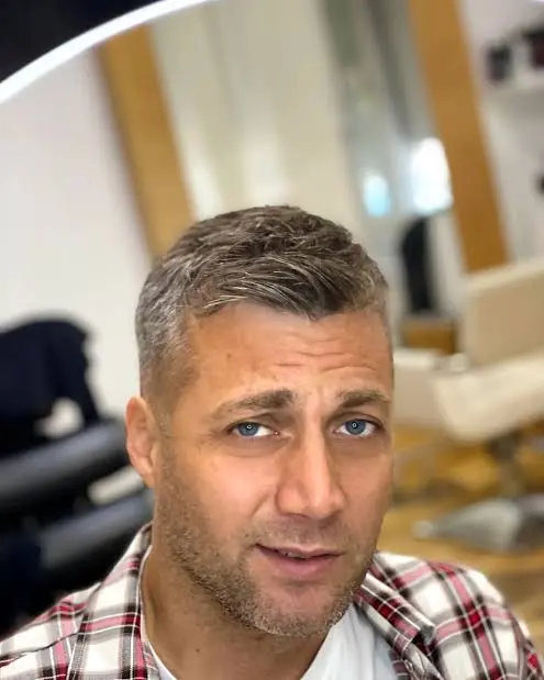 Bojan Vasković Biography: Age, Net Worth, Spouse, Children, Parents, Siblings, Songs