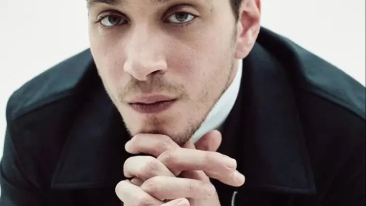 Selahattin Paşalı Biography: Age, Height, Net Worth, Parents, Spouse, Children, Movies & TV Shows, Siblings