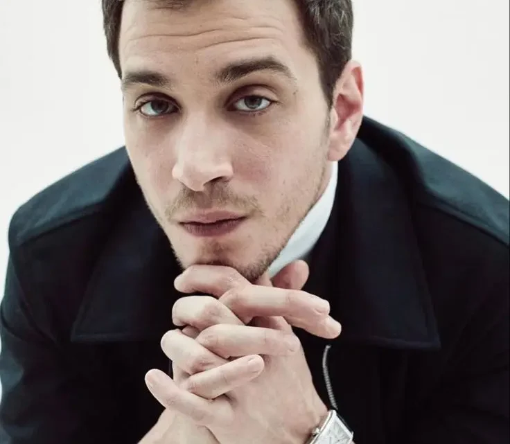 Selahattin Paşalı Biography: Age, Height, Net Worth, Parents, Spouse, Children, Movies & TV Shows, Siblings