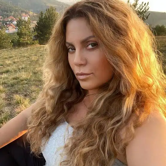 Indira Radić Biography: Age, Son, Net Worth, Height, Songs, Parents, Grandchildren