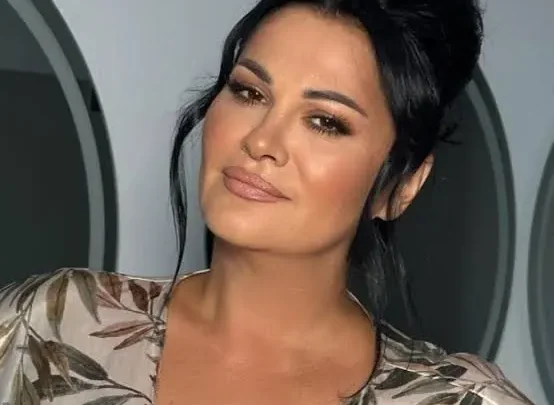 Jana (singer) Biography: Height, Age, Husband, Parents, Net Worth, Children, Songs, Instagram, Albums