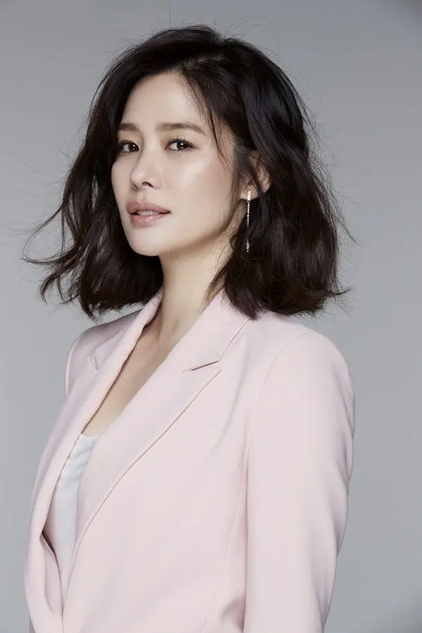 Kim Hyun-joo Photo