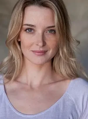 Emily Baldoni Biography: Age, Height, Movies, Wiki, Husband, Net Worth, Children, TV shows, Nationality