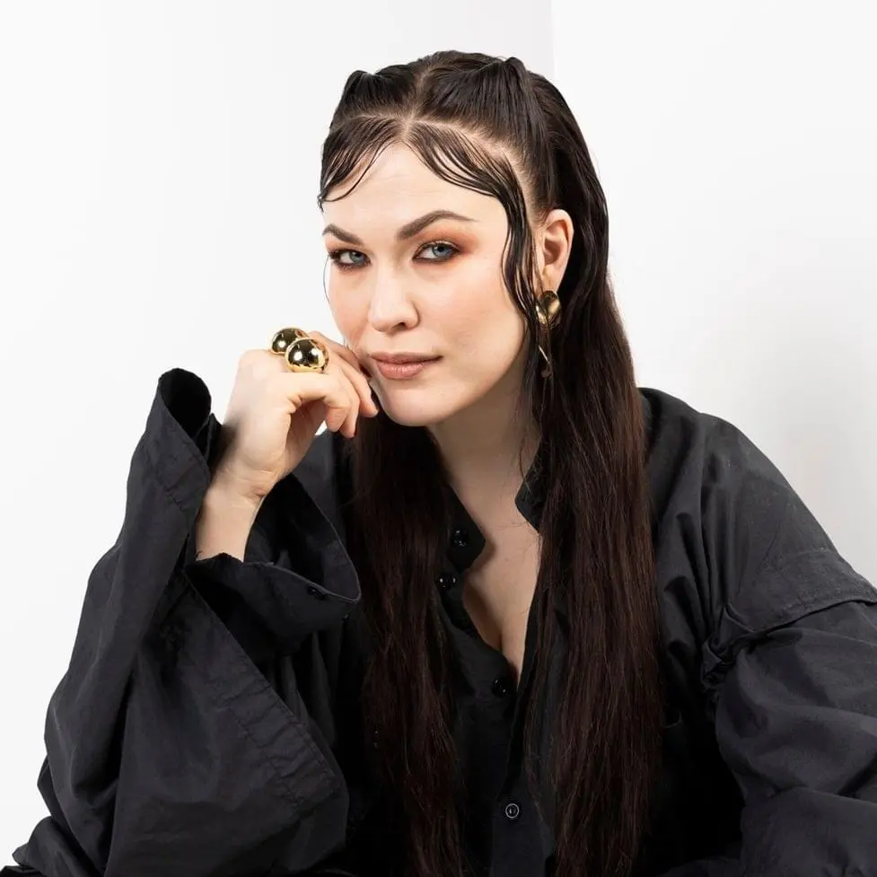 Jenni Vartiainen