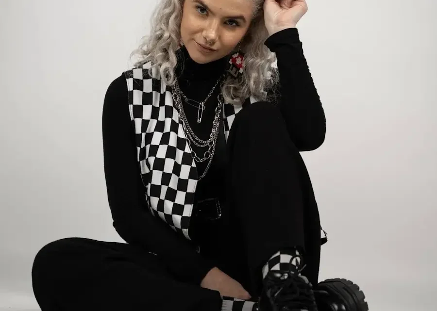 Pinkku Pinsku Biography: YouTube, Net Worth, Age, Height, Movies, Ethnicity, Boyfriend, Awards