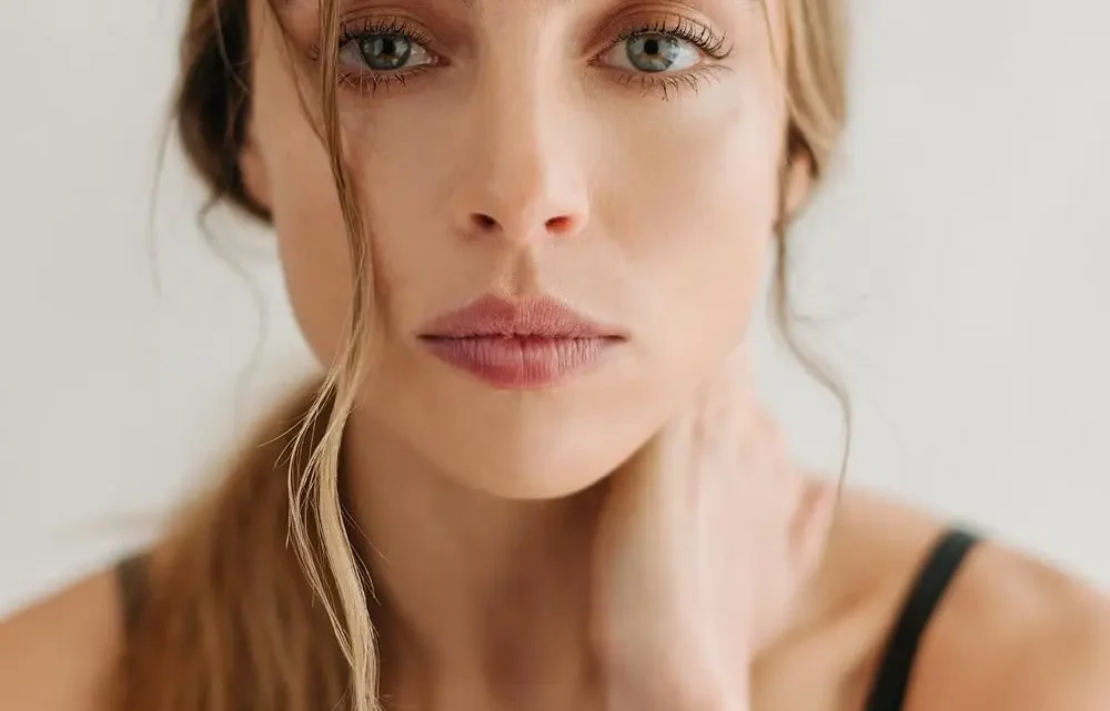 Marcela Guirado Biography: Divorce, Age, Ex-Husband, Net Worth, Children, Height, Songs, Movies, Ethnicity