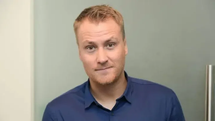 Heikki Paasonen Biography: Tv Shows, Children, Age, Net Worth, Height, Wife, Awards