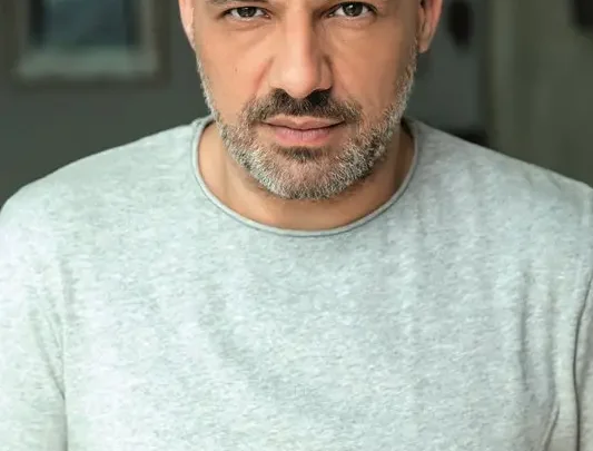 Nikos Moutsinas Biography: Wife, Age, Parents, Height, Net Worth, Movies, TV Shows, Wikipedia
