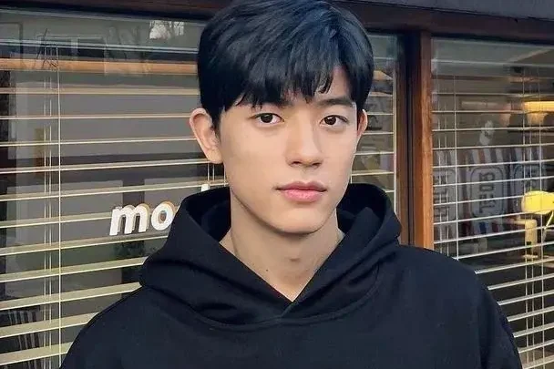 Park Solomon Biography: Age, Height, Girlfriend, Net Worth, Movies & TV Shows, Nationality, Facebook