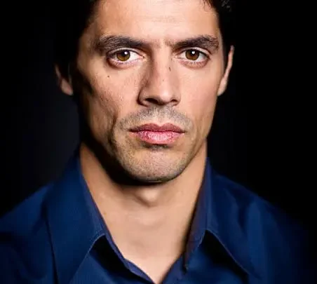Gonçalo Waddington Biography: Movies, Age, Height, Awards, Ethnicity, Parents, Net Worth, Instagram
