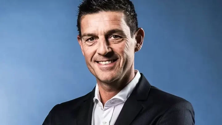 Roman Kilchsperger Biography: Net Worth, Age, Wife, Occupation, Height, Children, Parents