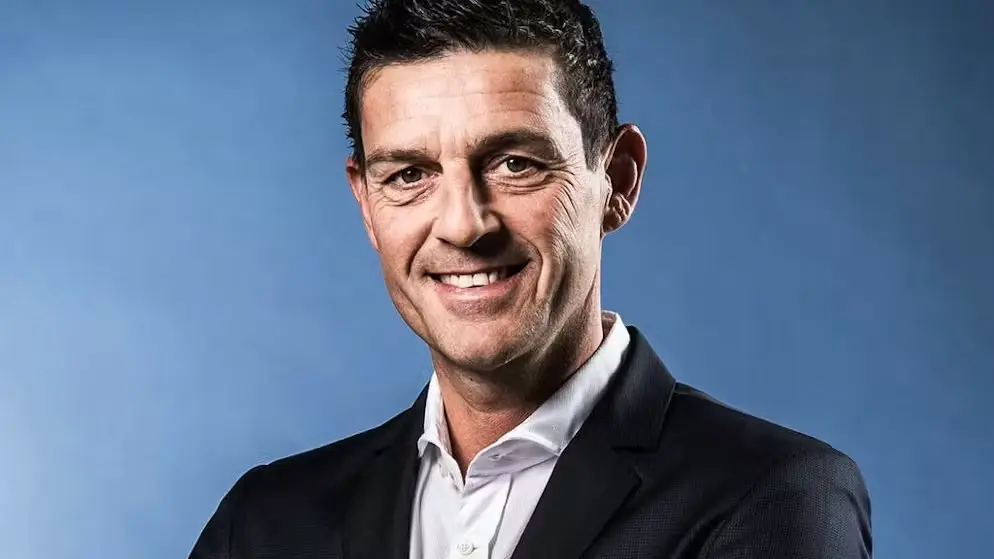 Roman Kilchsperger Biography: Net Worth, Age, Wife, Occupation, Height, Children, Parents