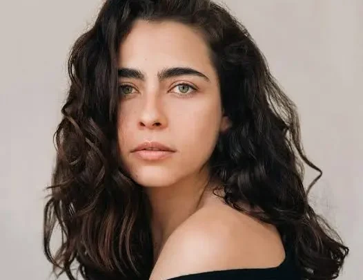 Sílvia Chiola Biography: Movies, Parents, Awards, Net Worth, Height, Instagram, Age