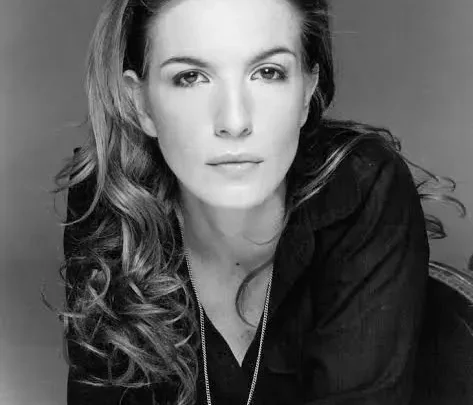 Lúcia Moniz Biography: Awards, Movies, Age, Height, Ethnicity, Songs, Instagram, Net Worth