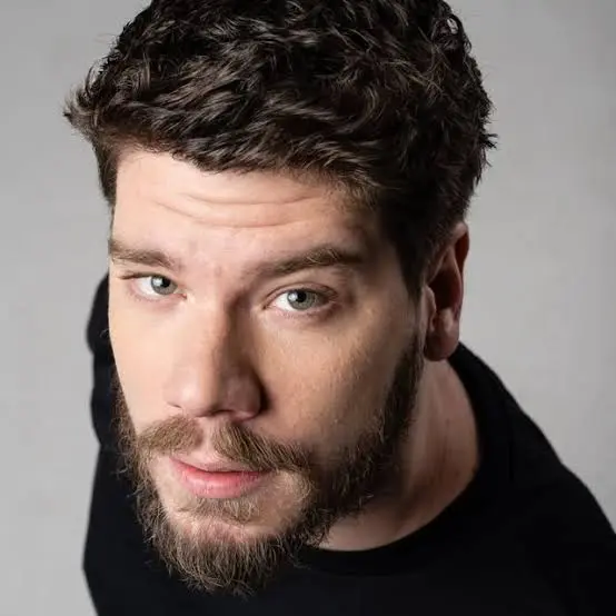 Marko Mandić Biography: Wife, Children, Age, Net Worth, Height, Parents, Songs, Instagram