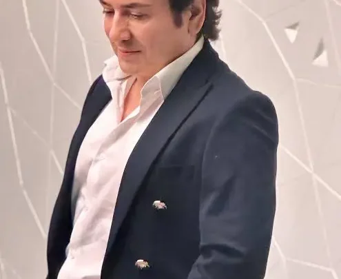 Najim Nawabi Biography: Songs & Albums, Concerts, Age, Net Worth, Height, Girlfriend, Religion, Parents