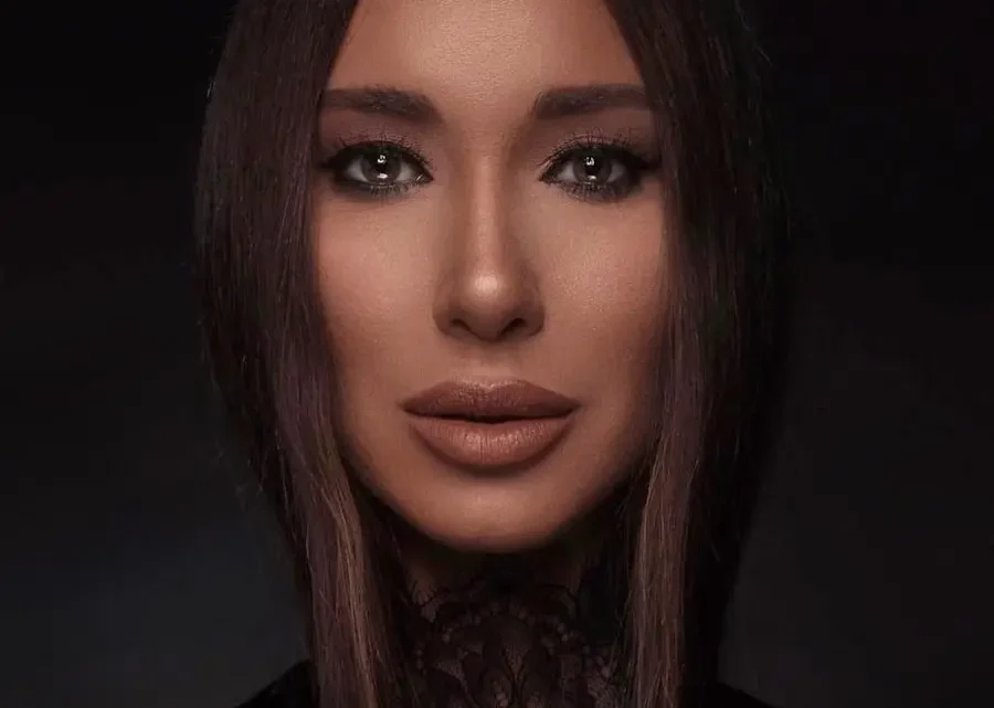 Nazeni Hovhannisyan Biography: Parents, Age, Net Worth, Height, Husband, Career, Education