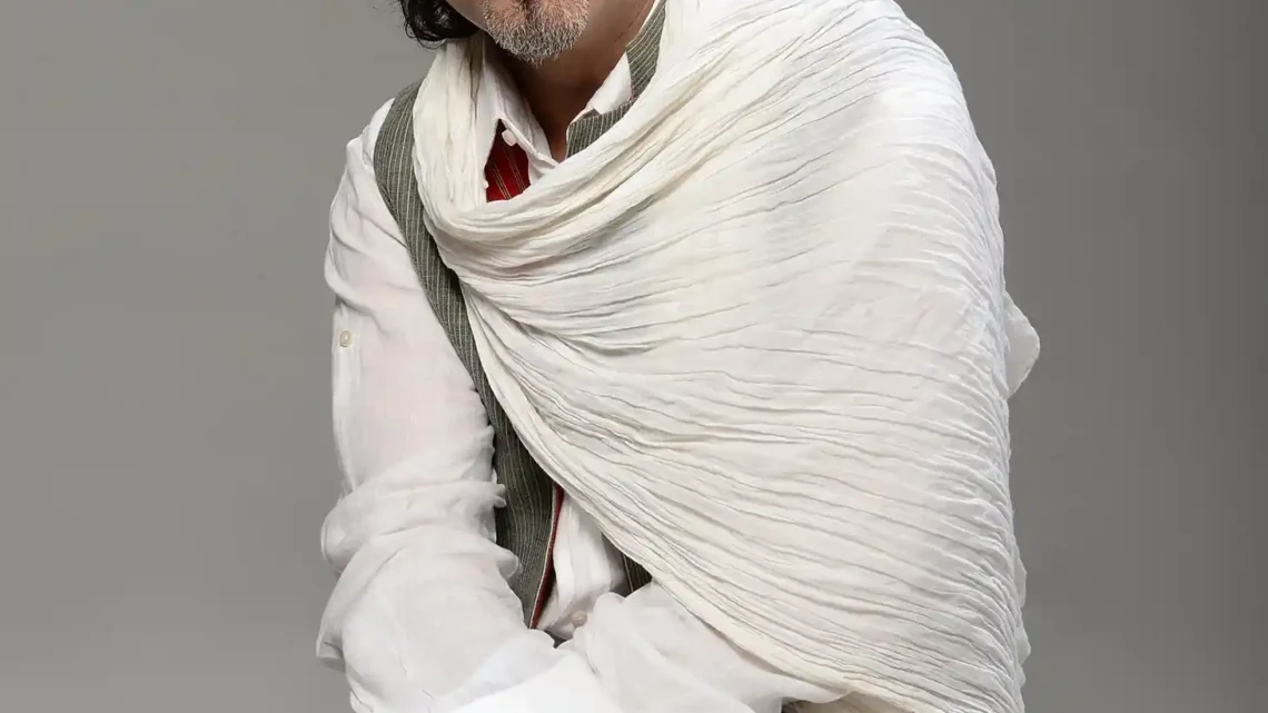 Atiq Rahimi Biography: Books, Net Worth, Age, Movies, Nationality, Height, Spouse, Children, Facebook