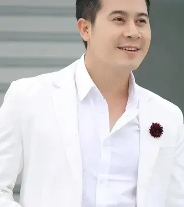 Nay Toe Biography: Nationality, Awards, Films, Age, Net Worth, Height, Spouse, Siblings