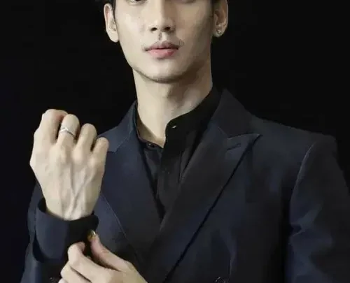 Paing Takhon Biography: Girlfriend, Net Worth, Age, Height, Movies, Model, Songs, TV Shows