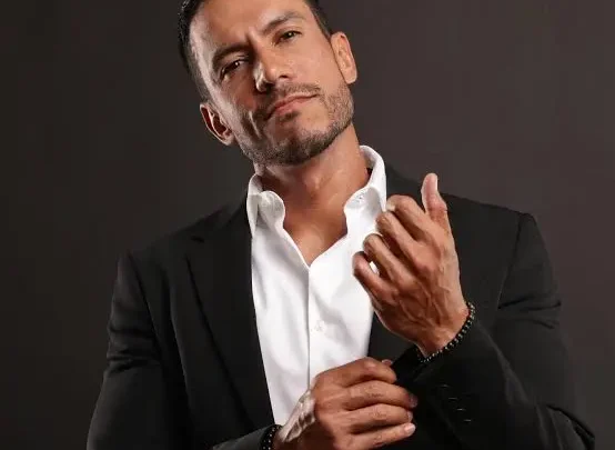 Arturo De Los Rios Biography: Wife, Movies, Age, Height, Ethnicity, Parents, Awards, Net Worth