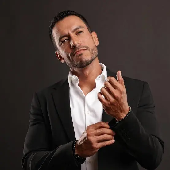 Arturo De Los Rios Biography: Wife, Movies, Age, Height, Ethnicity, Parents, Awards, Net Worth