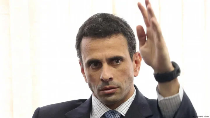 Henrique Capriles Biography: Parents, Ethnicity, Awards, Politics, Wife, Net Worth, Age, Elections