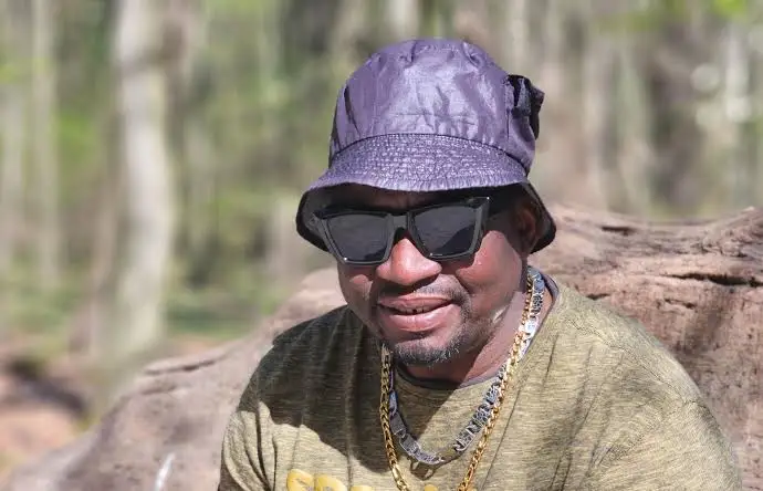 Togbe Agbodjan Jad Fozis Biography: Age, Parents, Songs, Net Worth, Wife, Height, Albums, Children