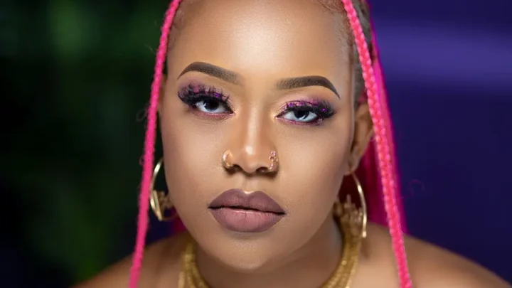 Towela Biography: Net Worth, Siblings, Age, Career, Children, Height, Husband, Songs