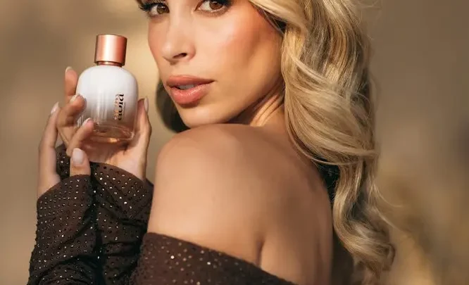 Helena Coelho Biography: Husband, Age, Height, Net Worth, Daughters, Career, Instagram