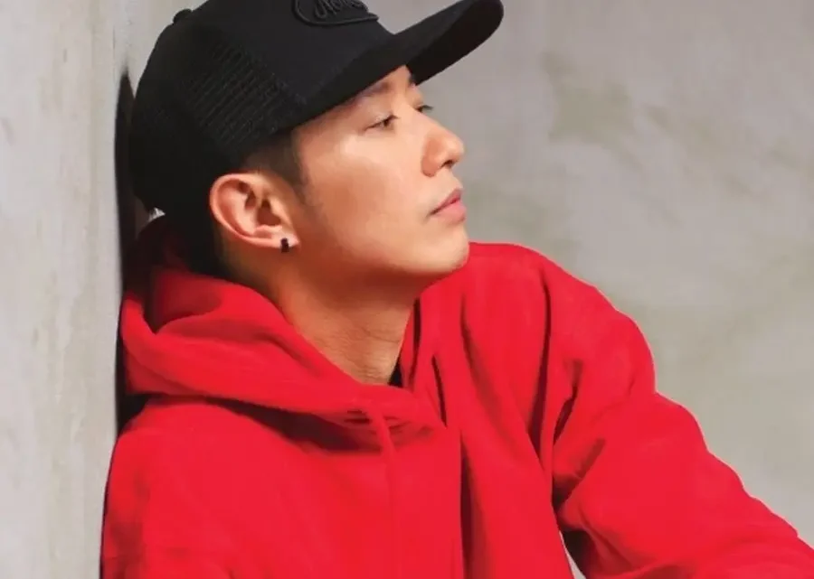 Sai Sai Kham Leng Biography: Songs, TV Shows, Movies, Net Worth, Height, Age, Fiancée