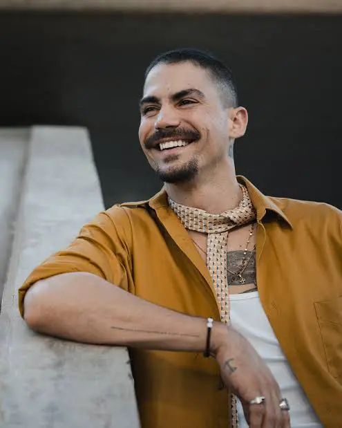 Andres Salvatierra J Biography: Instagram, Net Worth, Age, Height, Movies, Wife, Ethnicity, Awards