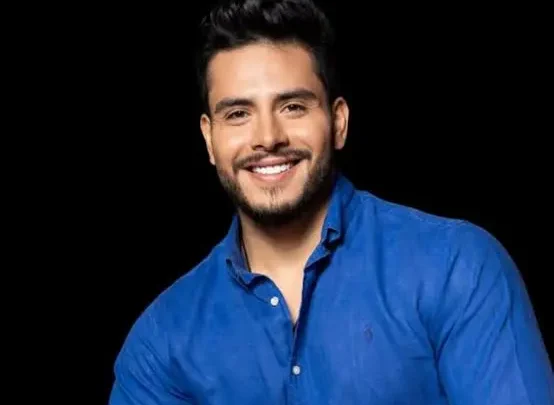 Jonathan Estrada Biography: Tv Shows, Age, Height, Parents, Movies, Wife, Net Worth, Age, Parents