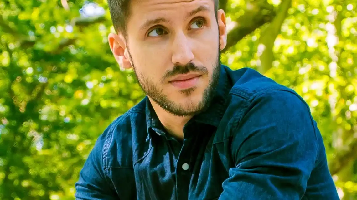 Dancsó Péter Bio: Age, Height, Parents, Net Worth, Wife, Kids, TV Shows, YouTube