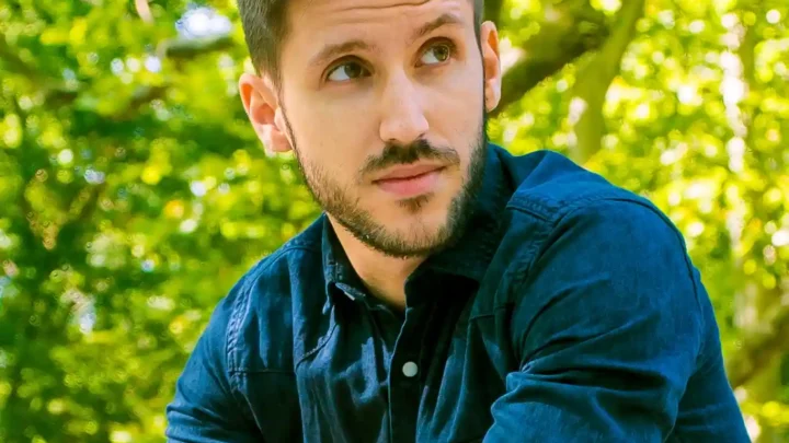 Dancsó Péter Bio: Age, Height, Parents, Net Worth, Wife, Kids, TV Shows, YouTube