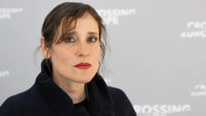 Angeliki Papoulia Bio: Age, Height, Parents, Net Worth, Husband, Movies, TV Shows, Career, Wikipedia