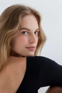 Vanessa Axente