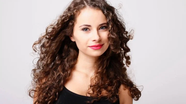 Viszkok Fruzsi Biography: Husband, Age, Parents, Height, Net Worth, YouTube, Instagram, Blog