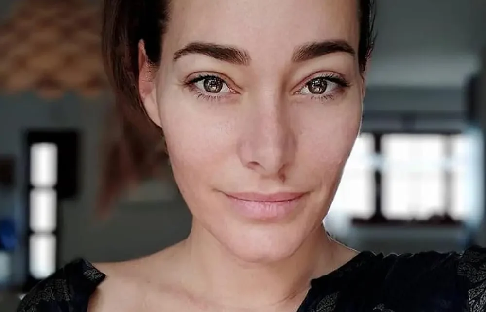 Zita Görög Bio: Age, Height, Parents, Net Worth, Kids, Husband, Instagram, Ethnicity, Career