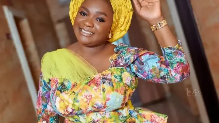 Bunmi Akinnaanu, Gospel Singer Omije Ojumi Whose Voice Became a Prayer, Dies at 46