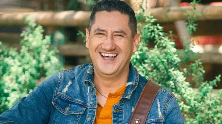 Heredero Biography: Net Worth, Children, Siblings, Height, Parents, Age, Wife, Songs, Playlists