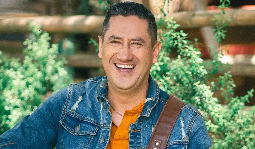 Heredero Biography: Net Worth, Children, Siblings, Height, Parents, Age, Wife, Songs, Playlists