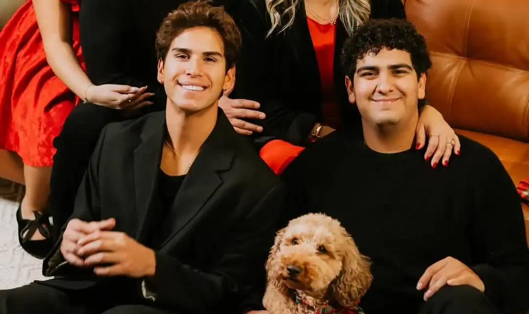 Daniel Calveti Biography: Songs, Age, Parents, Net Worth, Wife, Albums, Children, Church, Miracle