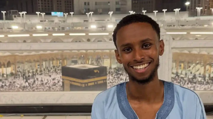 Chatmo Biography: YouTube, Girlfriend, Height, Parents, Age, Net Worth, Siblings, Twitch