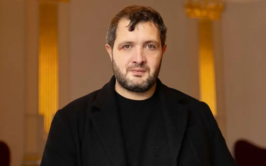 Karim Leklou Biography: Height, Parents, Age, Net Worth, Siblings, Awards, Movies, Wife, Children